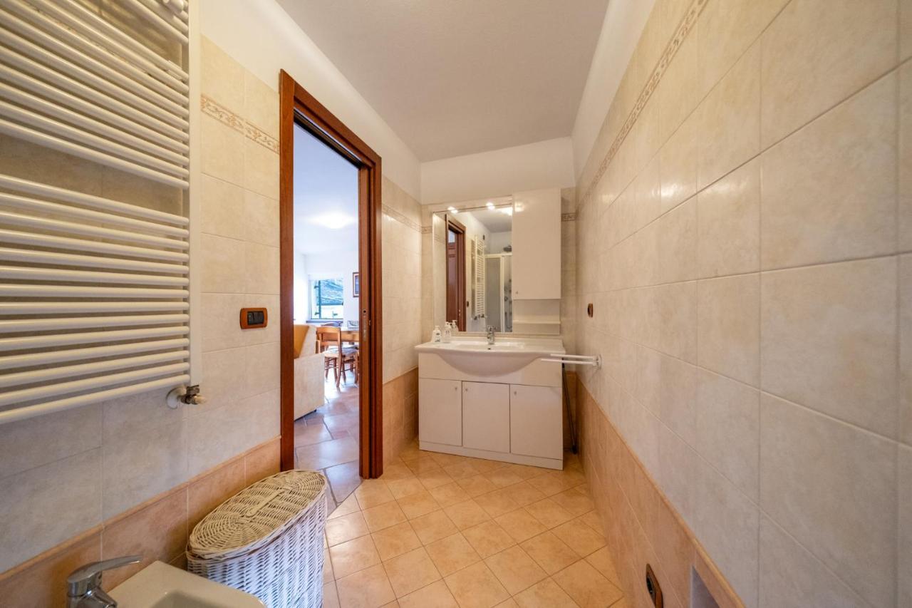 Apartmentsgarda - Baia Del Garda 5 Ngoại thất bức ảnh