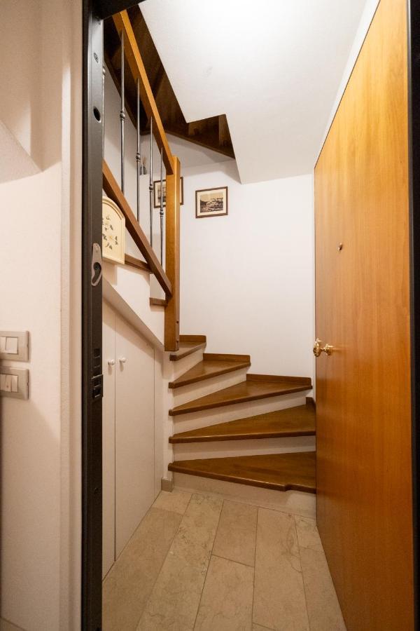 Apartmentsgarda - Baia Del Garda 5 Ngoại thất bức ảnh